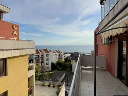 Купить ID7719 Двухкомнатная квартира с видом на море в ЖК Лазур 4 в Болгарии