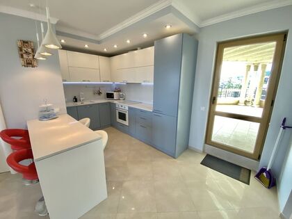 Купить ID7757 Трехкомнатная квартира с видом на море в Вилла Флоренция в Болгарии