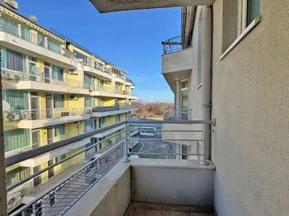 Купить ID7741 Двухкомнатная квартира в апарт - отеле Фаворит в Болгарии