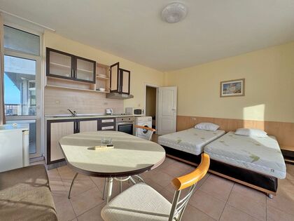 Купить ID7741 Двухкомнатная квартира в апарт - отеле Фаворит в Болгарии