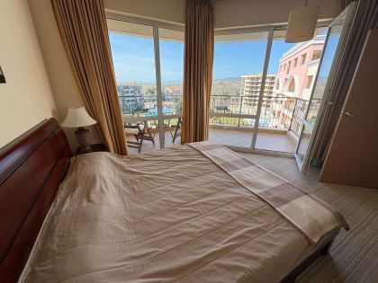 Купить ID7823 Двухкомнатная квартира в апарт - отеле Маджестик Бич Резорт в Болгарии