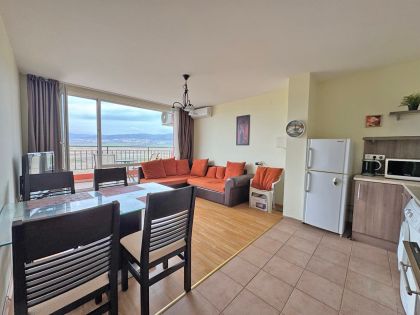 Купить ID7846 Двухкомнатная квартира в ЖК Холидей Форт Клуб в Болгарии