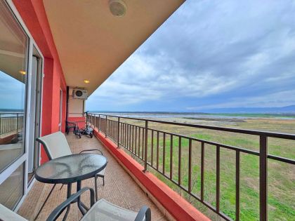 Купить ID7846 Двухкомнатная квартира в ЖК Холидей Форт Клуб в Болгарии