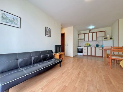 Купить ID7837 Двухкомнатная квартира в ЖК Nessebar Fort Golf Club в Болгарии