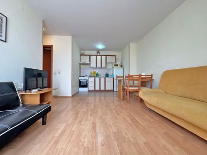 Купить ID7837 Двухкомнатная квартира в ЖК Nessebar Fort Golf Club в Болгарии