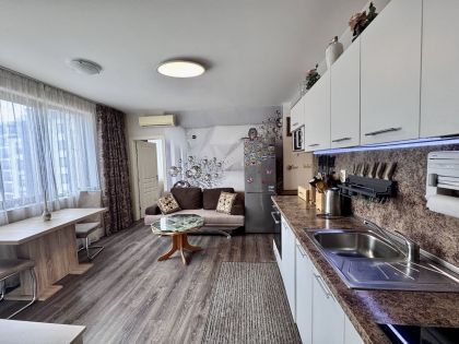 Купить ID7855 Трехкомнатная квартира в ЖК Тарсис Нова в Болгарии