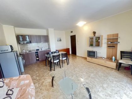 Купить ID7898 Трехкомнатная квартира в ЖК Аполлон 3 в Болгарии
