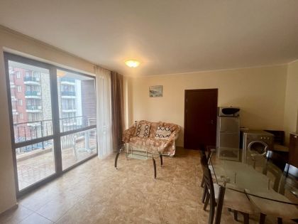 Купить ID7898 Трехкомнатная квартира в ЖК Аполлон 3 в Болгарии