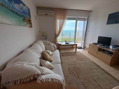 Купить ID7955 Двухкомнатная квартира с видом на море в ЖК Coral Beach в Болгарии