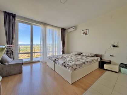 Купить ID7944 Студия с мебелью в ЖК Orchid Fort Garden в Болгарии