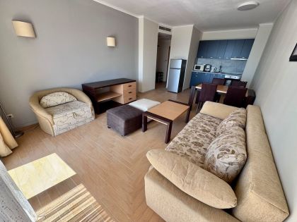 Купить ID8043 Двухкомнатная квартира с видом на море в ЖК Majestic Beach Resort. в Болгарии