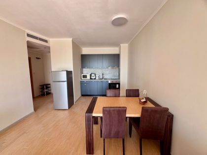 Купить ID8043 Двухкомнатная квартира с видом на море в ЖК Majestic Beach Resort. в Болгарии
