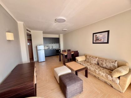 Купить ID8043 Двухкомнатная квартира с видом на море в ЖК Majestic Beach Resort. в Болгарии