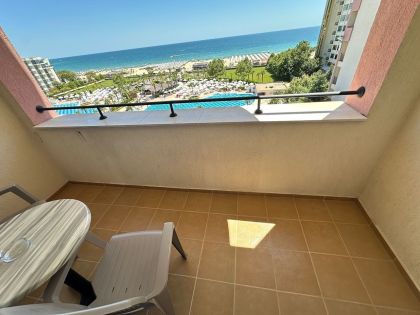 Купить ID8042 Двухкомнатная квартира в апарт - отеле Majestic Beach Resort. в Болгарии
