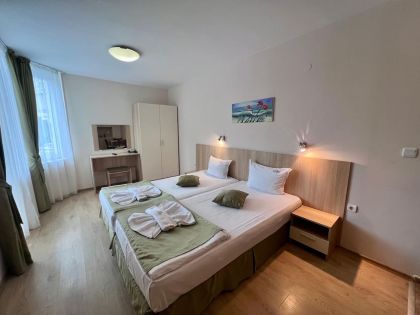 Купить ID8006 Двухкомнатная квартира в апарт - отеле Карлово в Болгарии