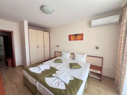 Купить ID8007 Двухкомнатная квартира в апарт - отеле Karlovo в Болгарии
