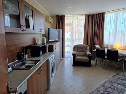 Купить ID7993 Двухкомнатная квартира в апарт - отеле Каролина в Болгарии