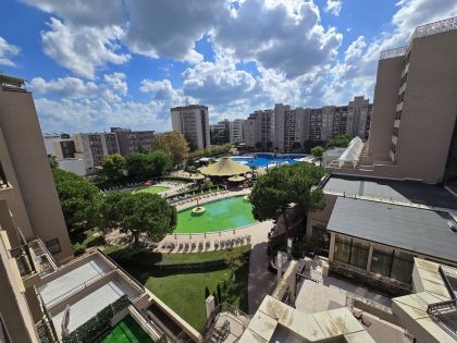 Купить ID8075 Двухкомнатная квартира в апарт - отеле Barcelo Royal Beach в Болгарии