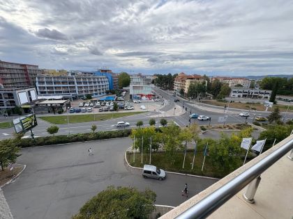 Купить ID8066 Трехкомнатная квартира в ЖК Тракия Плаза в Болгарии