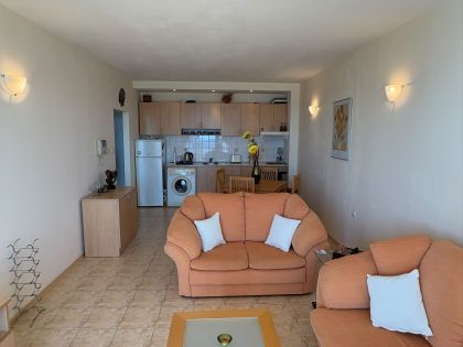 Купить ID7955 Двухкомнатная квартира с видом на море в ЖК Coral Beach в Болгарии