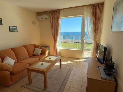 Купить ID7955 Двухкомнатная квартира с видом на море в ЖК Coral Beach в Болгарии