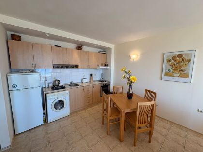 Купить ID7955 Двухкомнатная квартира с видом на море в ЖК Coral Beach в Болгарии