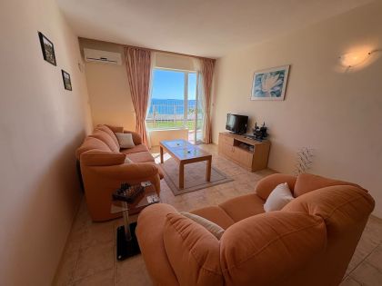 Купить ID7955 Двухкомнатная квартира с видом на море в ЖК Coral Beach в Болгарии