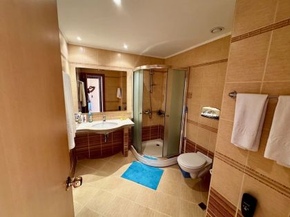 Купить ID8076 Двухкомнатная квартира в апарт - отеле Majestic Beach Resort в Болгарии