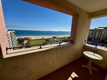 Купить ID8076 Двухкомнатная квартира в апарт - отеле Majestic Beach Resort в Болгарии