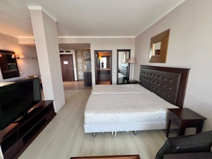 Купить ID8088 Студия в ЖК Barcelo Royal Beach в Болгарии