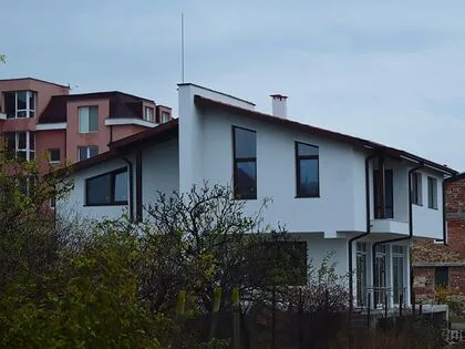 Купить ID1882 Двухэтажный дом с участком земли в Болгарии