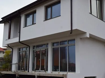 Купить ID1882 Двухэтажный дом с участком земли в Болгарии