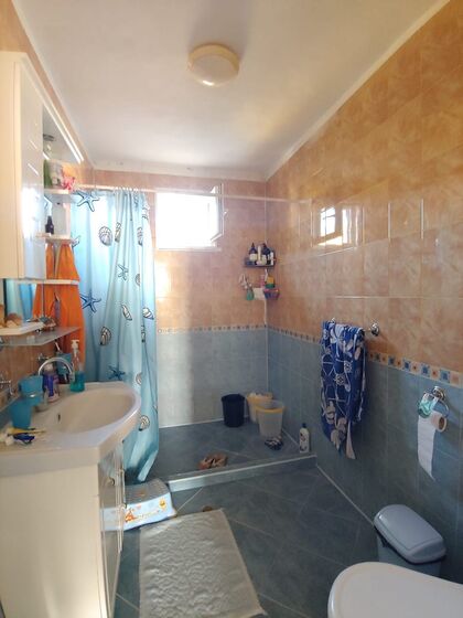 Купить ID4122 Двухэтажный дом в селе Кошарица в Болгарии