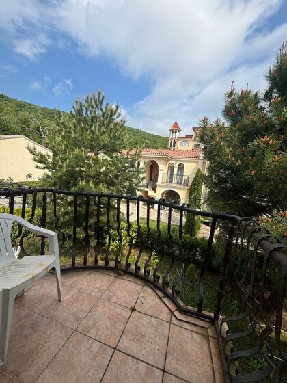 Купить ID7361 Двухкомнатная квартира в ЖК Villa Romana в Болгарии