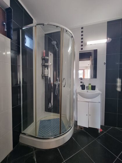 Купить ID7580 Двухэтажный дом с участком земли в селе Александрово в Болгарии