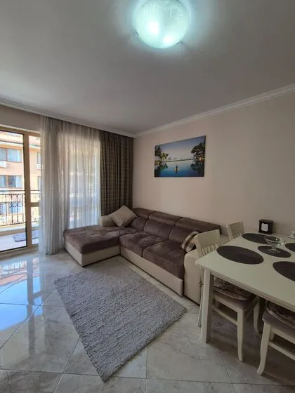 Купить ID7578 Двухкомнатная квартира в ЖК Вилла Флоренция в Болгарии