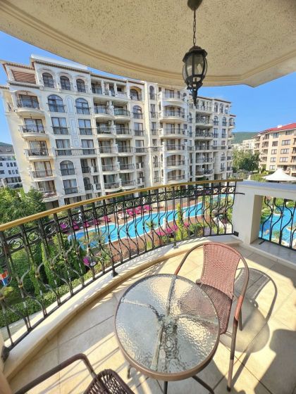 Купить ID7966 Двухкомнатная квартира в ЖК Harmony Suites 20 в Болгарии