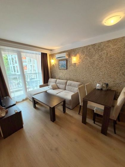 Купить ID7974 Двухкомнатная квартира в ЖК Harmony Suites Palace в Болгарии