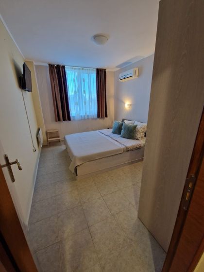 Купить ID7993 Двухкомнатная квартира в апарт - отеле Каролина в Болгарии