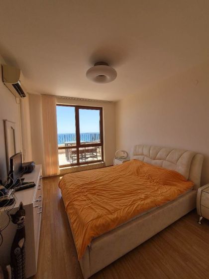 Купить ID8020 Двухкомнатная квартира в ЖК Sea Fort Club в Болгарии