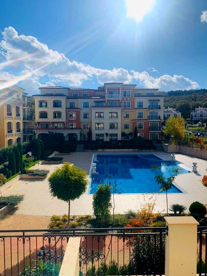 Купить ID903 Апартаменты в комплексе Лили Бич Резорт в Болгарии