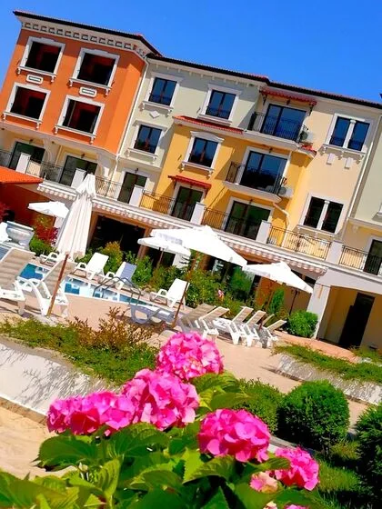 Купить ID903 Апартаменты в комплексе Лили Бич Резорт в Болгарии