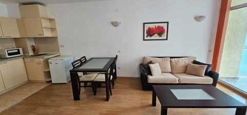 Купить ID7844 Трехкомнатная квартира в ЖК Санни Холидей в Болгарии