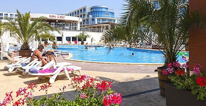 Купить недвижимость в Болгарии, комплекс Атлантис