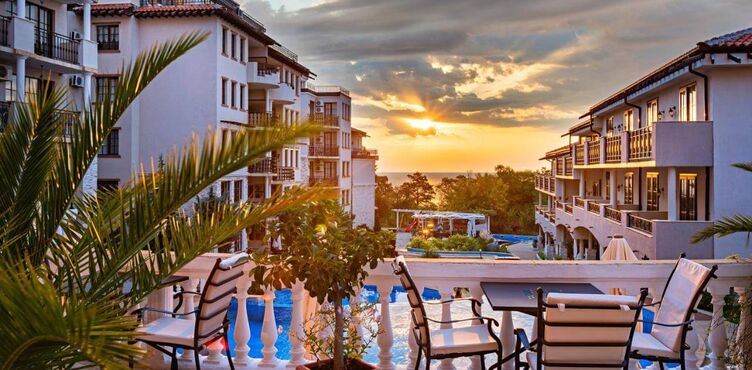 Купить недвижимость в Болгарии, комплекс The Cliff Beach & Spa Resort