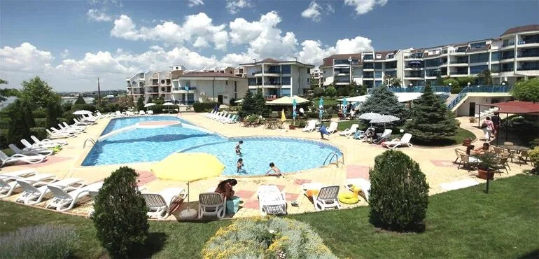 Купить недвижимость в Болгарии, комплекс Ривьера Комплекс