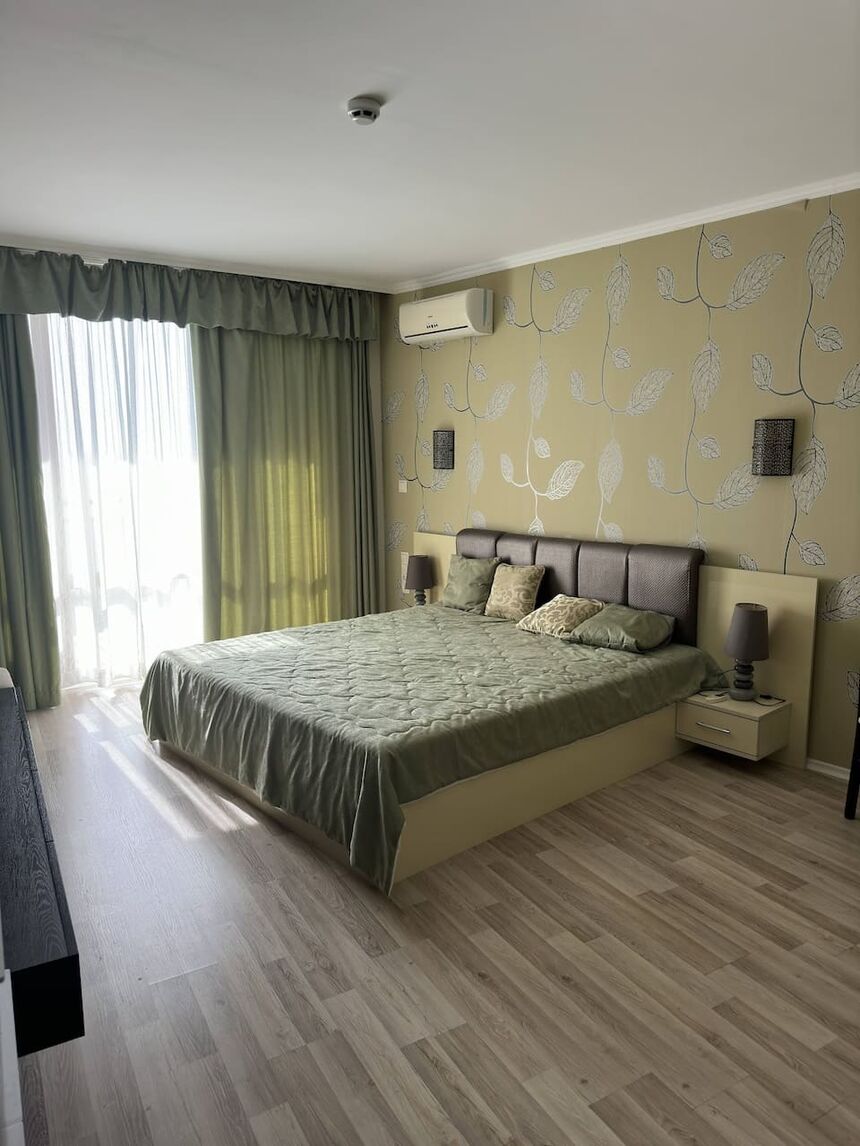ID5921 Трехкомнатная квартира в апарт - отеле Гранд-отель Sveti Vlas