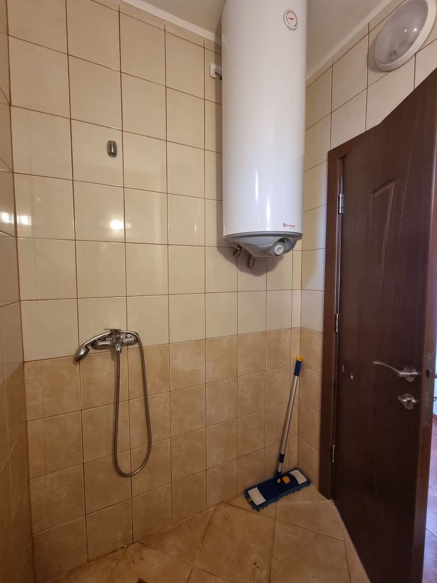 ID7580 Двухэтажный дом с участком земли в селе Александрово