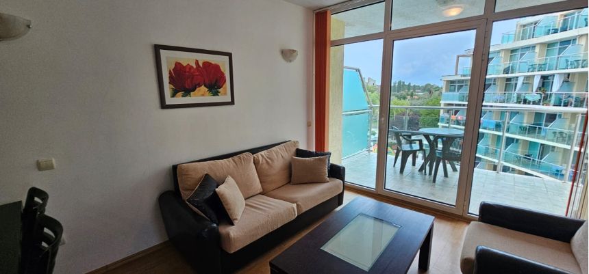 ID7844 Трехкомнатная квартира в ЖК Санни Холидей