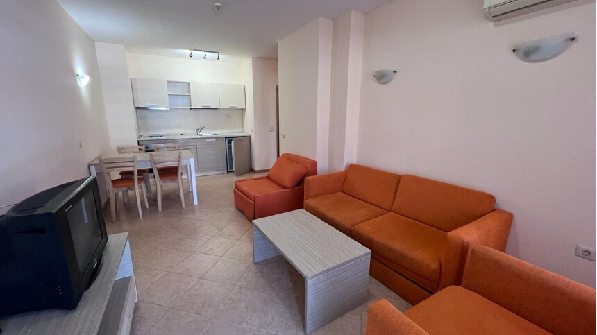 ID6897 Двухкомнатная квартира в ЖК Royal Sun